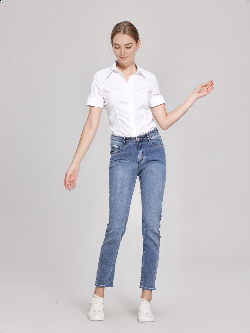 RECAP Women's Narrow Fit Jeans