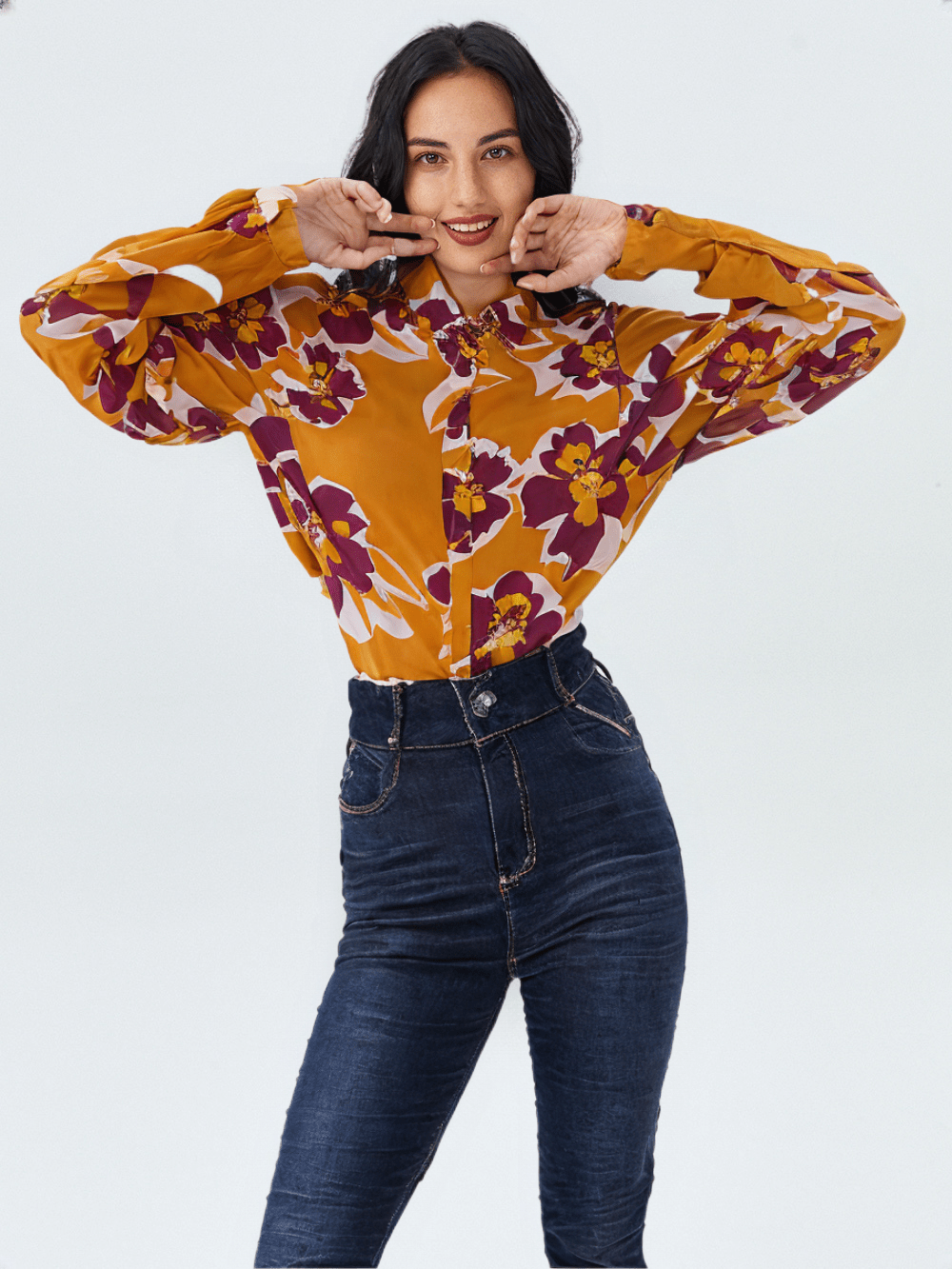 RECAP Women's Bold Floral Button-Up Shirt