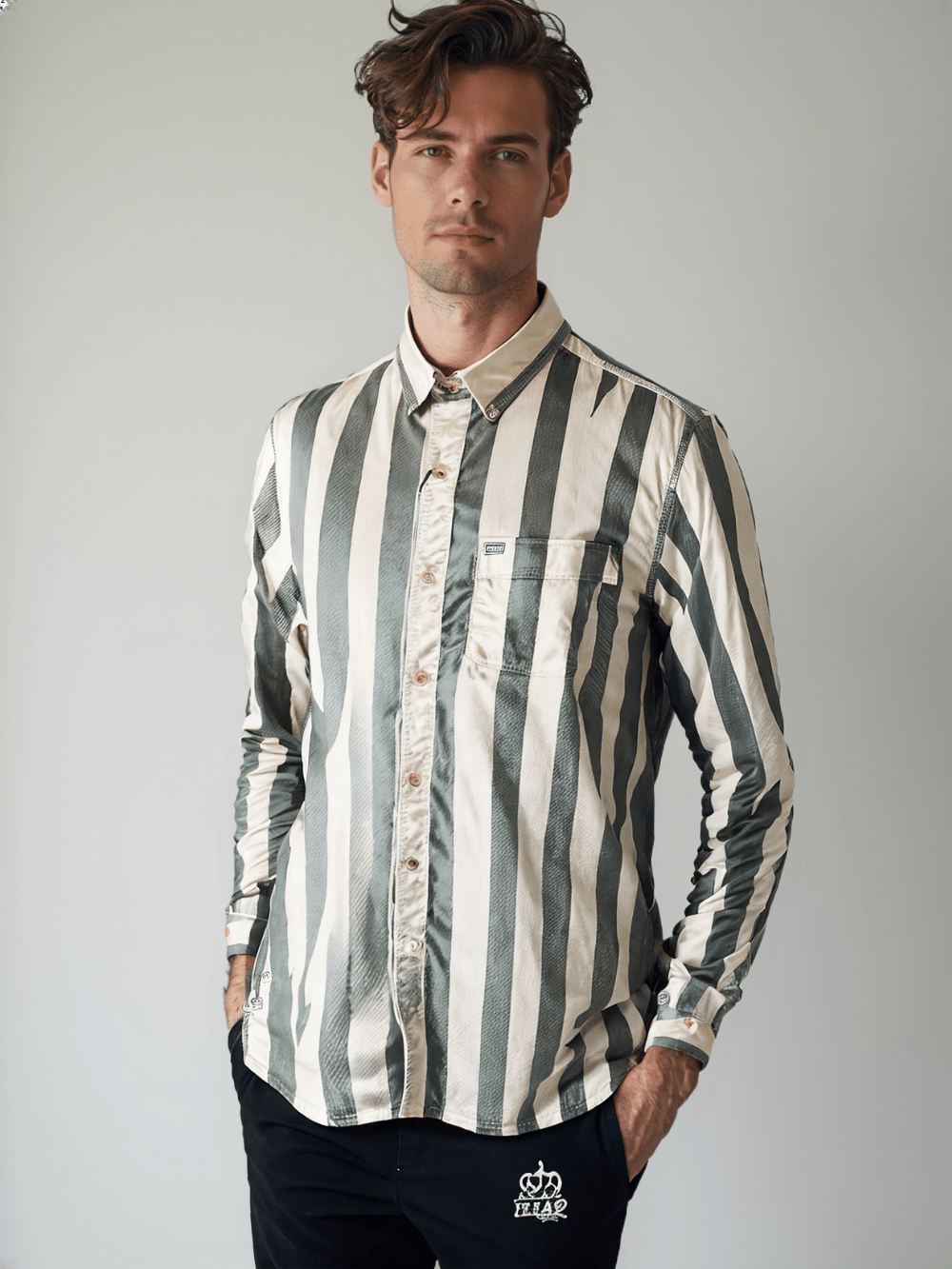 RIVERBLUE Men's Striped Shirt