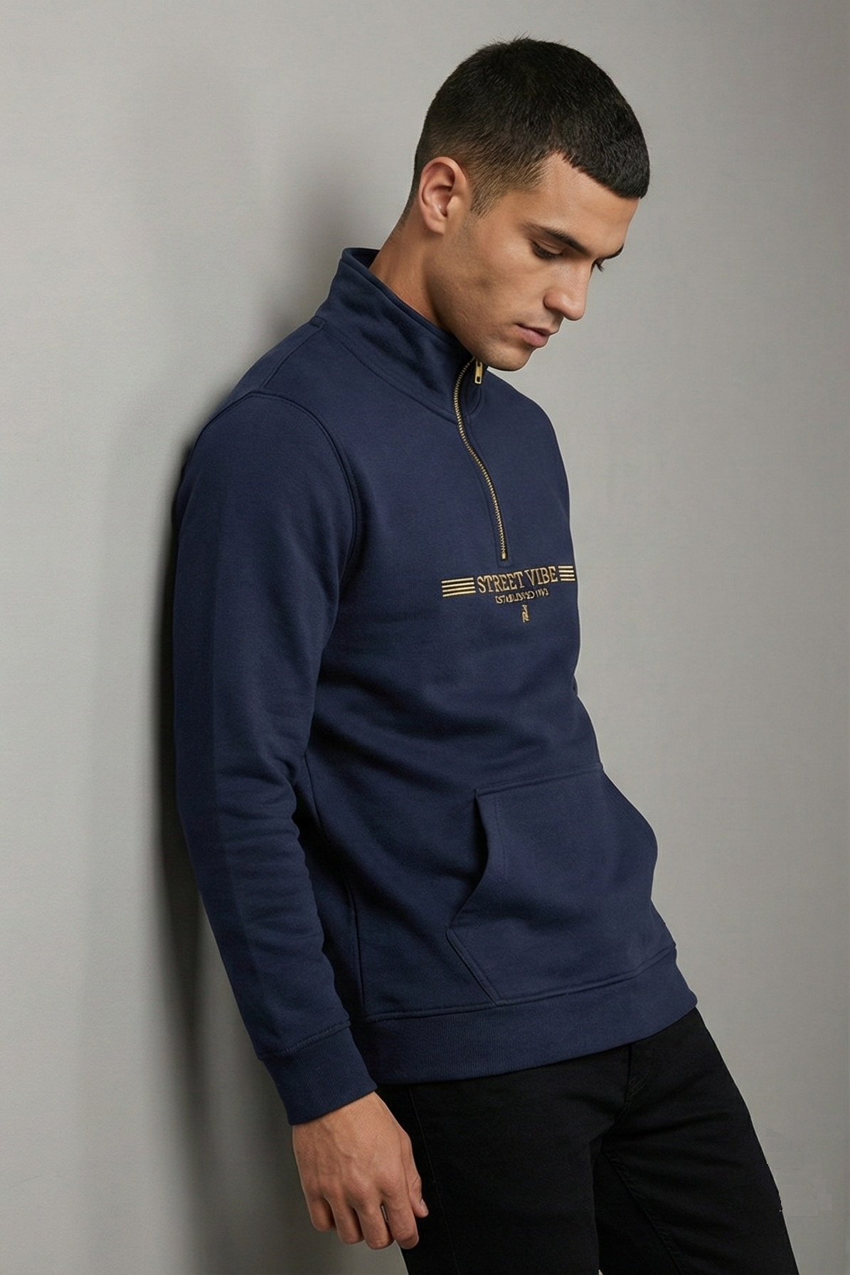 RIVER MEN's SWEATSHIRT