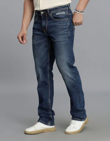 ROOKIES Men's Med Blue 5 Pocket Midrise, Comfort And Straight Fit Jeans