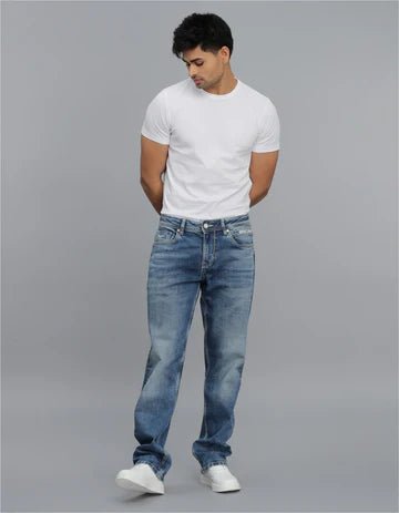 ROOKIES Men's Med Blue 5 Pocket Midrise, Comfort And Straight Fit Jeans