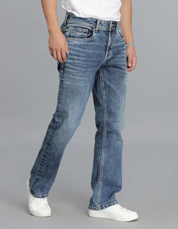 Med Blue 5 Pocket Mid Rise Loose Boot Leg Cropped Jeans