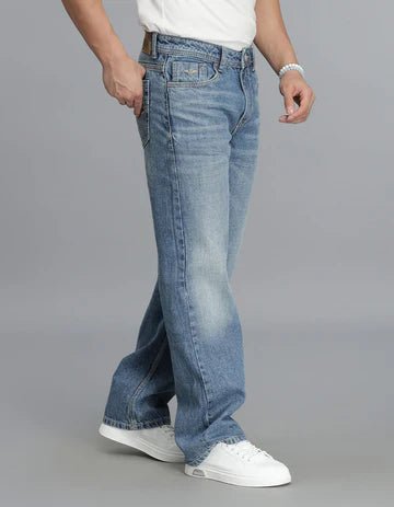 ROOKIES Men's Med Blue 5 Pocket Midrise Loose Fit jeans