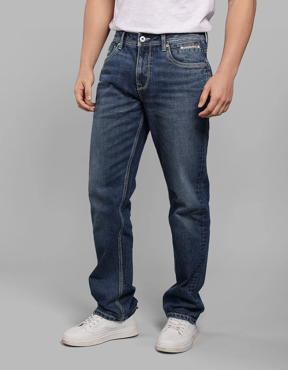 ROOKIES  Charcoal Midrise, Comfort And Straight Fit Stretch Jeans