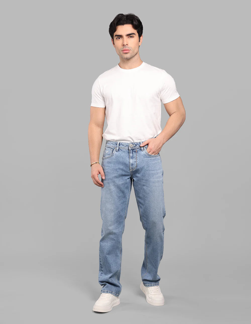 ROOKIES Light Blue Midrise, Comfort And Straight Crop Length Stretch Jeans