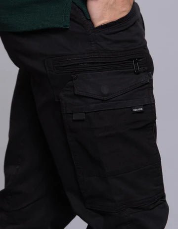 ROOKIES Men's Black Regular Fit Cargo Pant