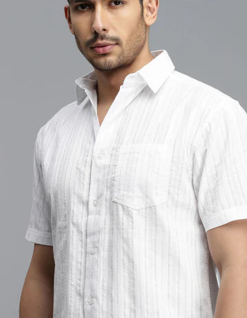 WHITE HALF SLEEVE STRIPE SHIRT