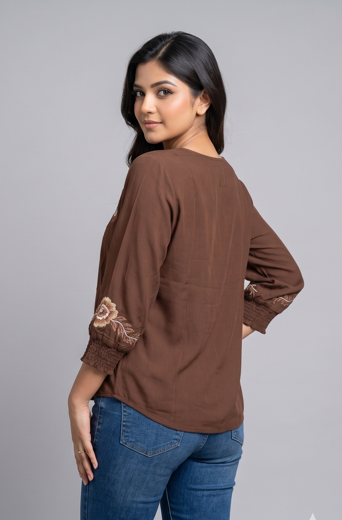 SHECZZAR WOMEN's Top