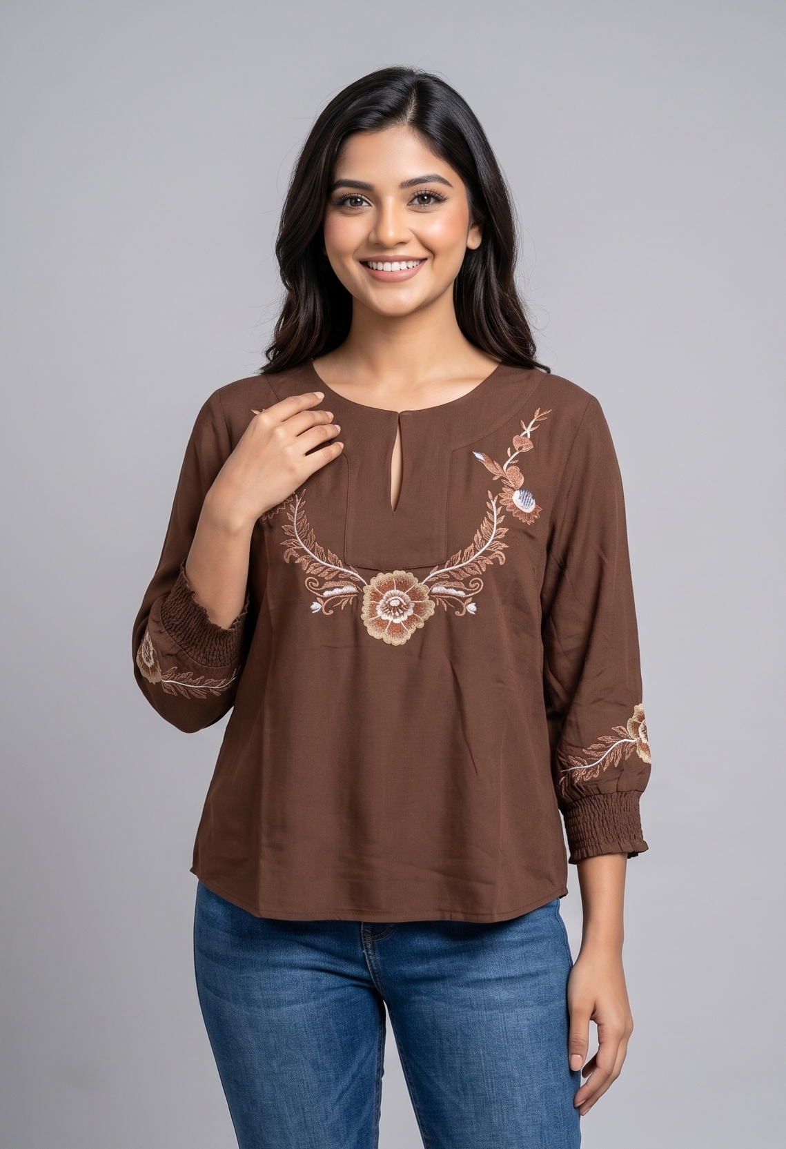 SHECZZAR WOMEN's Top