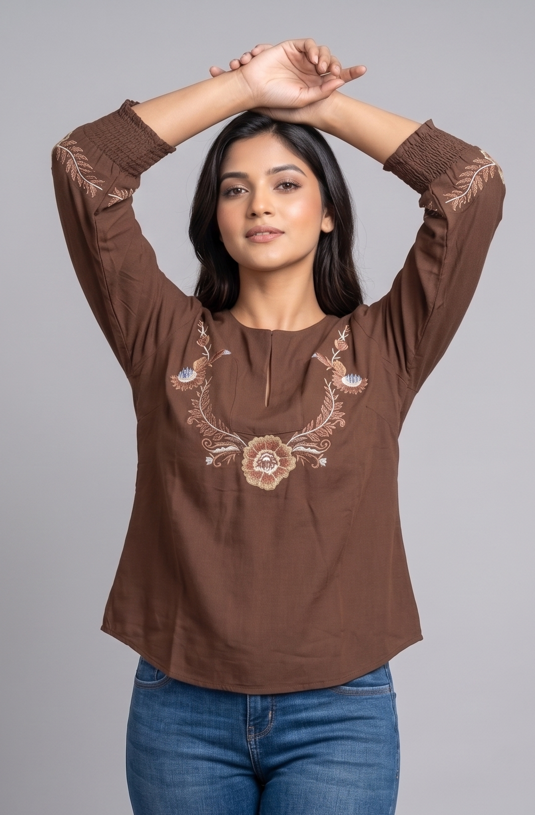 SHECZZAR WOMEN's Top
