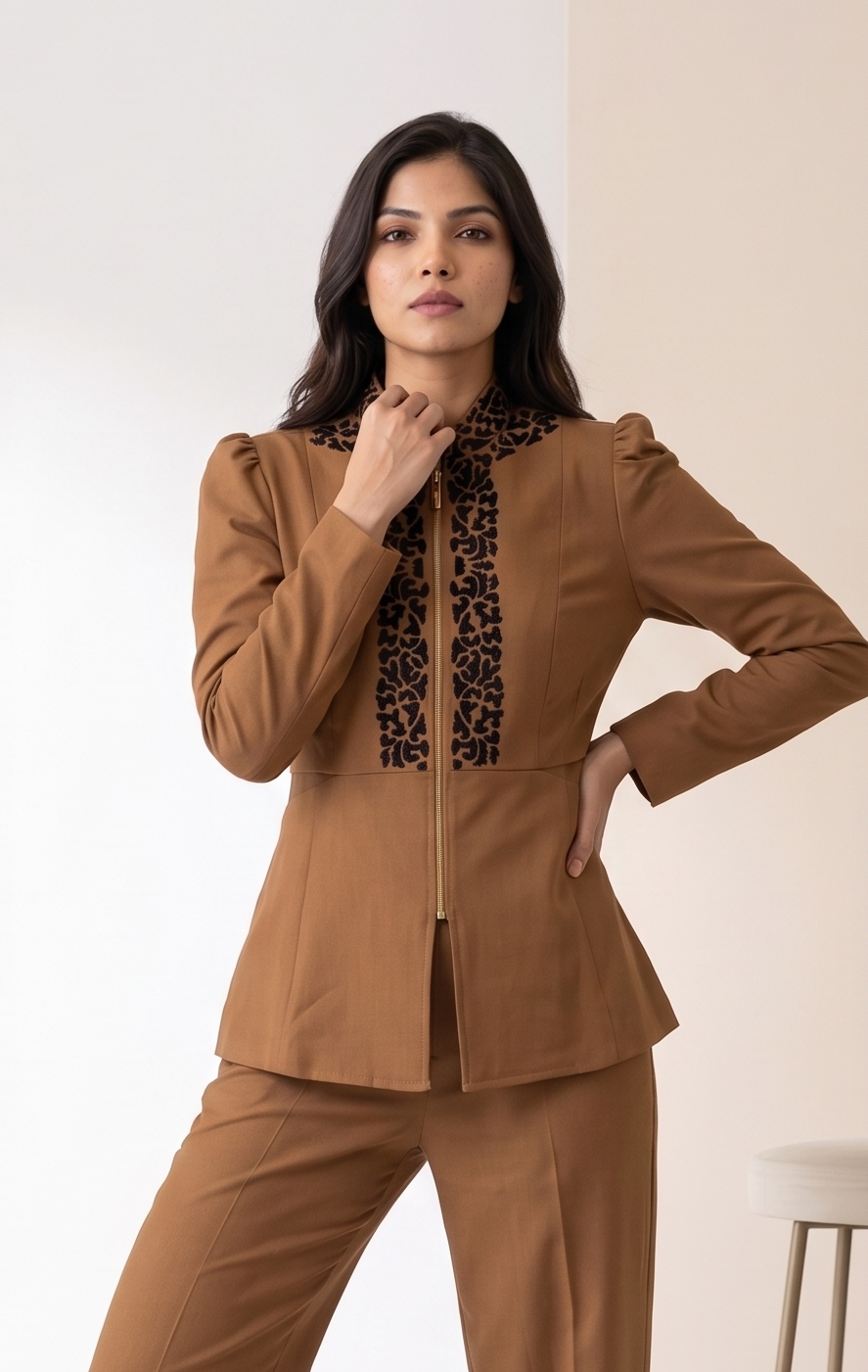 SHECZZAR WOMEN's CORDSET