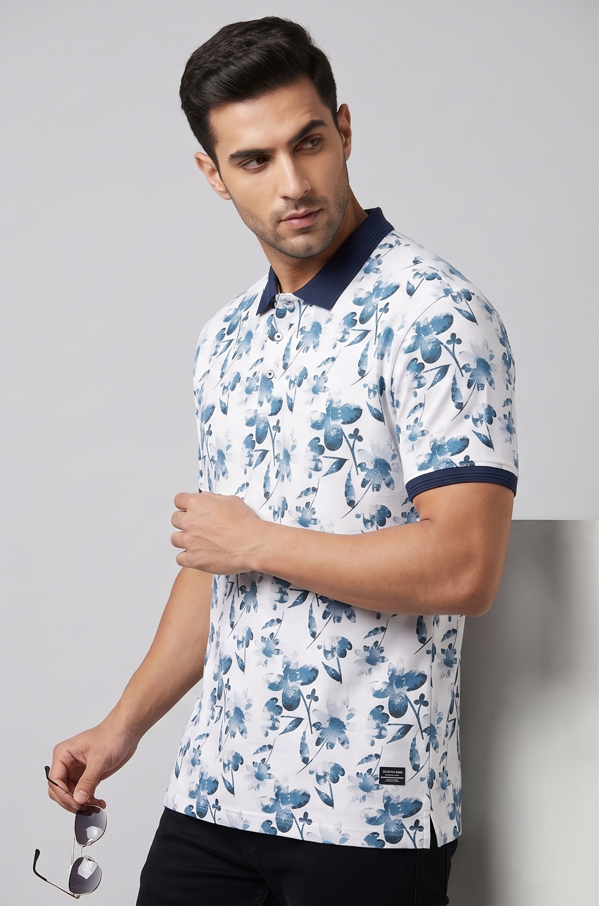 STATUSQUO MEN's T-SHIRT