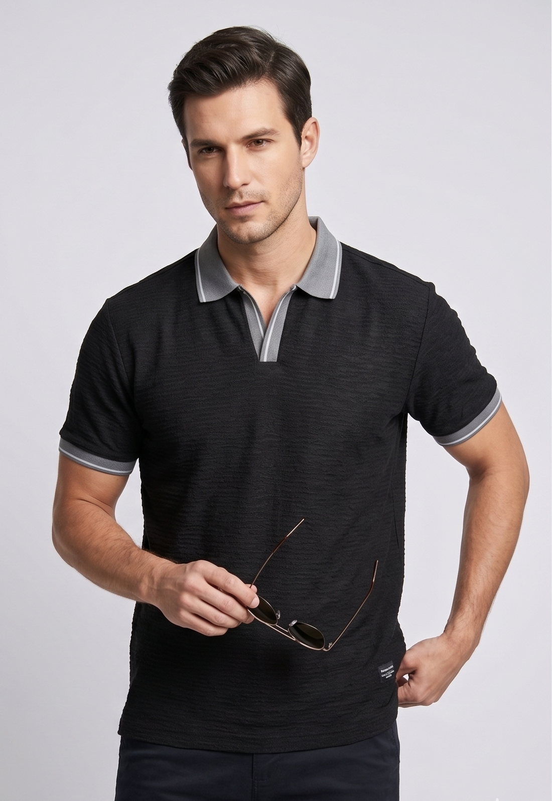STATUSQUO MEN's T-SHIRT