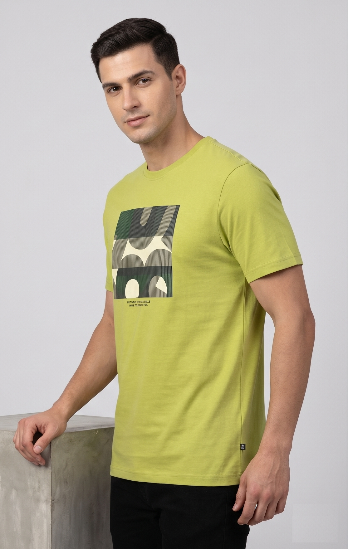 STATUSQUO MEN's T-SHIRT