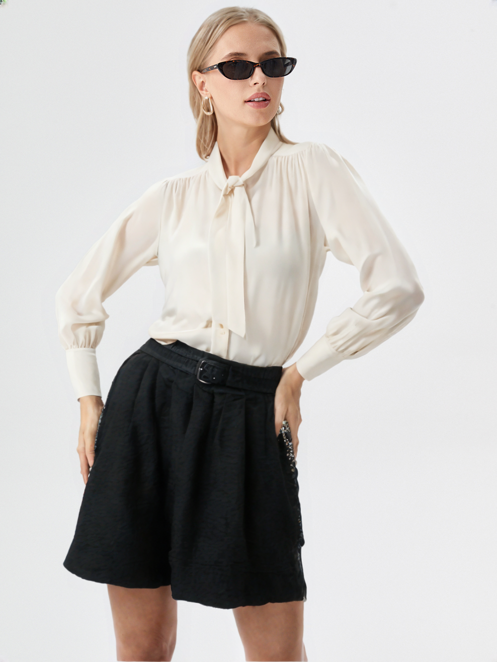 Women's High-Waisted Pleated Skirt