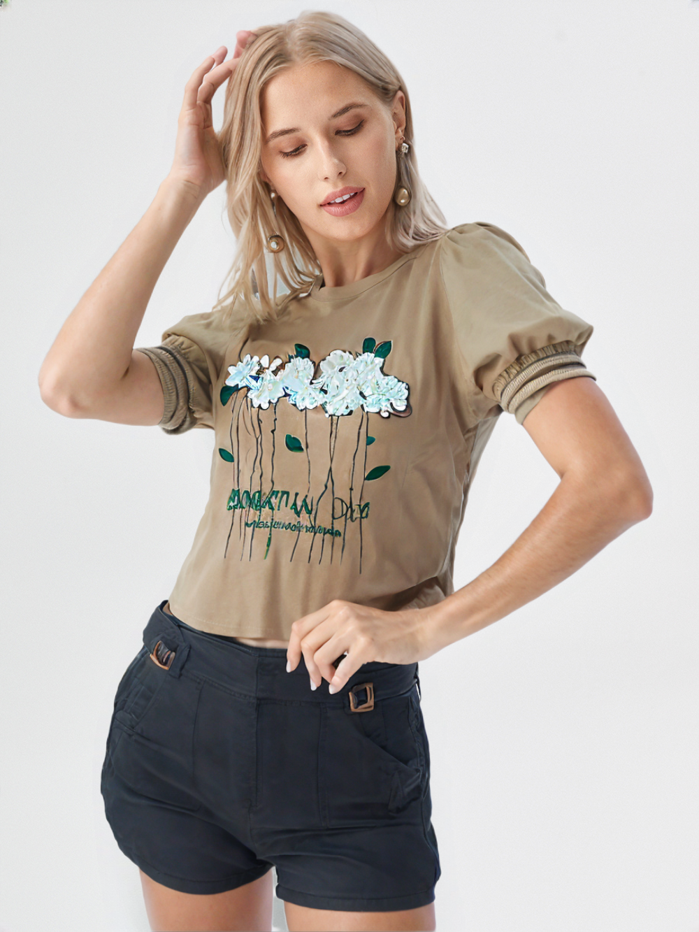 Women's Embroidered Flower Puff Sleeve Blouse – Summer Vibe Tee