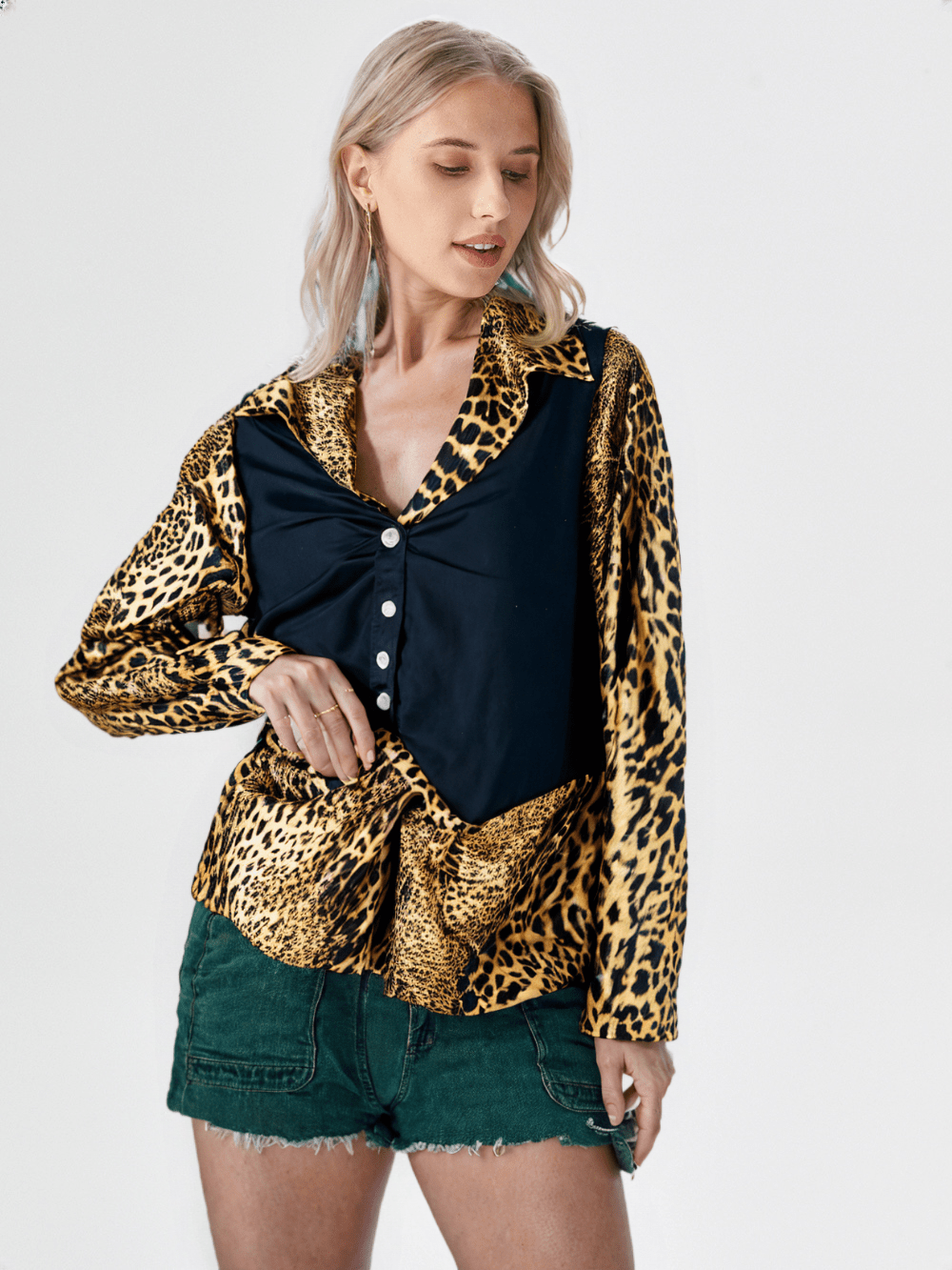 Women's Leopard printed Shirt