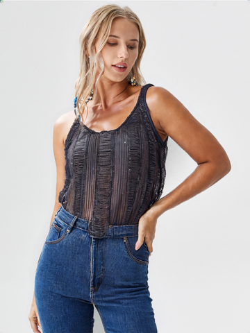 Women's Top
