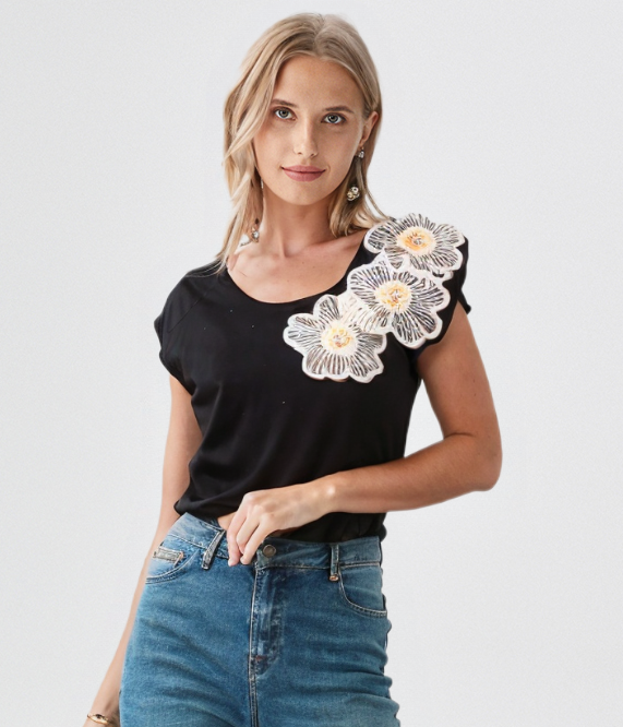 Women's Top
