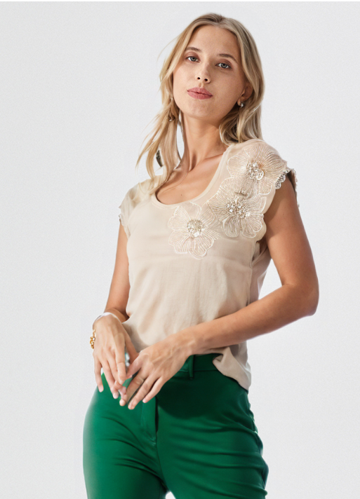 Women's Top