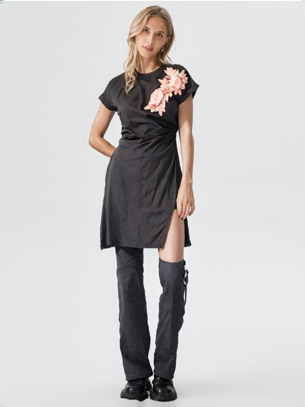Women's Elegant Tunic Dress with Floral Appliqué