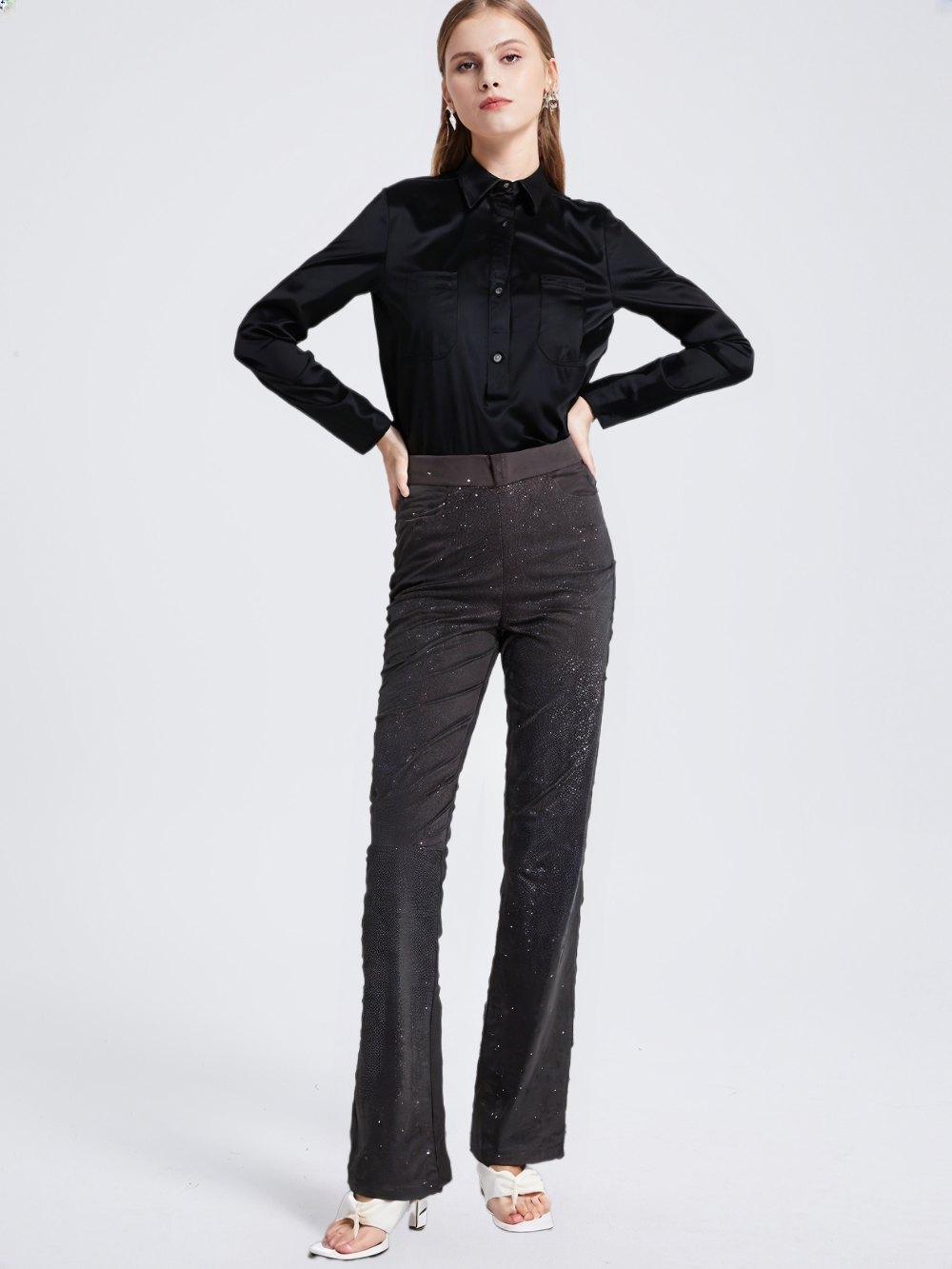 Women's Black Straight-fit Jeggings
