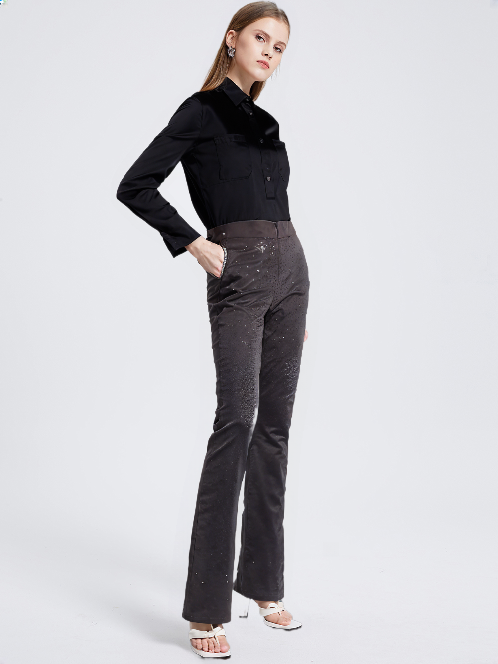 Women's Black Straight-fit Jeggings