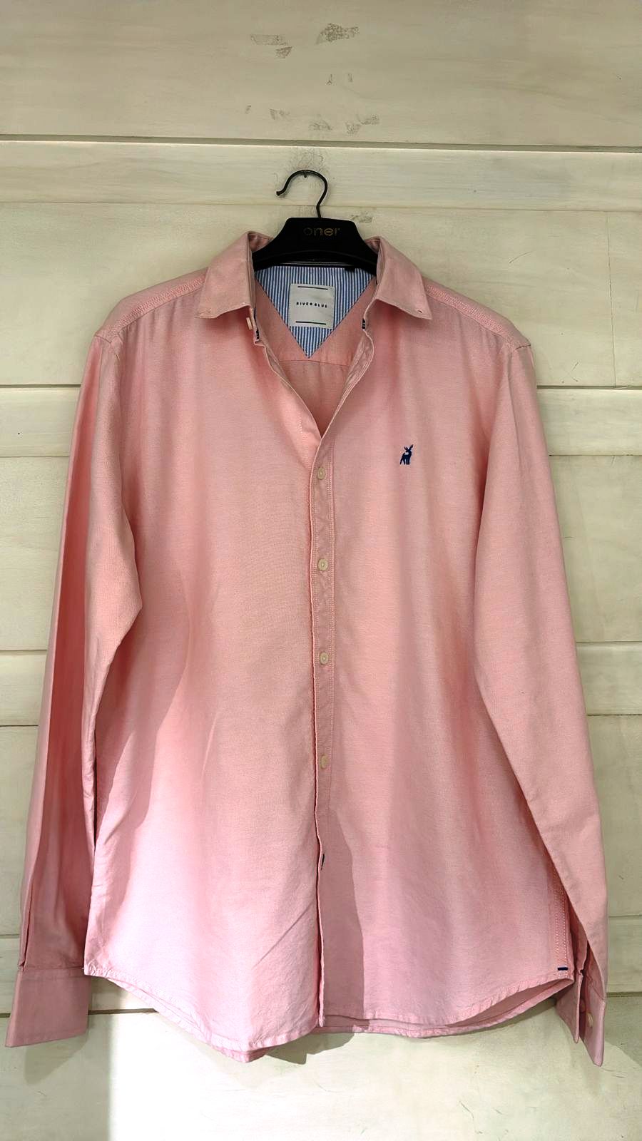 RIVERBLUE Men's Solid Pink shirt